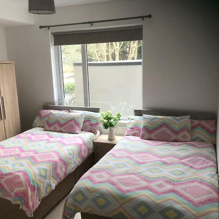 Newcastle Guest House 戈尔韦 外观 照片